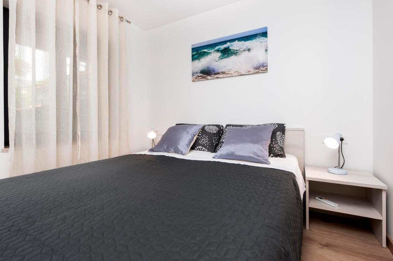 Apartments Katarina Rovinj Exterior photo